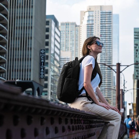 Рюкзак міський антизлодій Pacsafe V 26L Tour, колір чорний - 61125130