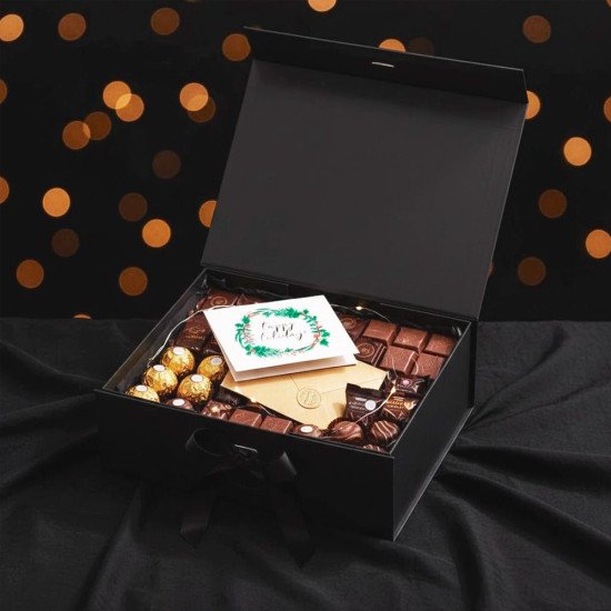 Подарункова коробка 33 х 27 см Bergamo Aurum, колір чорний - 120130213L-01 Подарункова коробка 33 х 27 см Bergamo Aurum, колір чорний - 120130213L-01