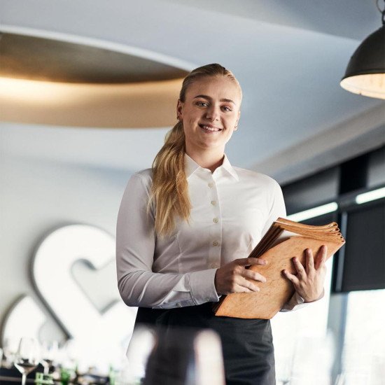 Сорочка жіноча Seven Seas Hybrid Modern Fit, колір чорний - S52900S