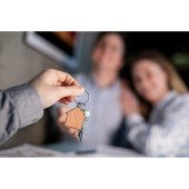 Брелок Voyager House Cedar, колір натуральний - V4836-17