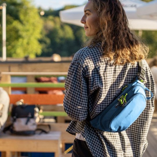 Сумка на пояс антизлодій Pacsafe Eco Anti-Theft Waist Pack, колір синій - 41104530
