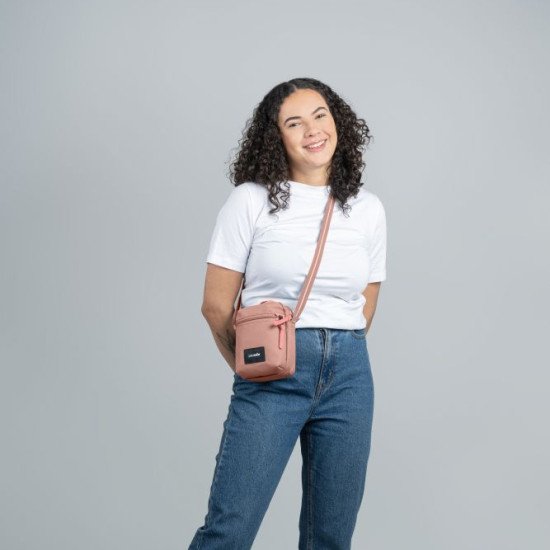 Сумка через плече антизлодій Pacsafe GO Micro Crossbody, колір рожевий - 35130340