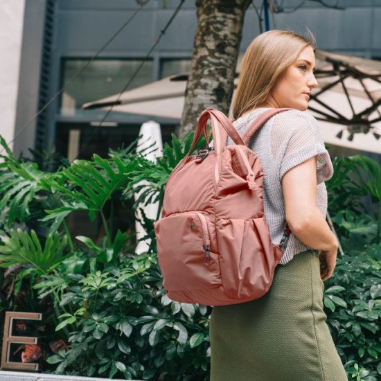 Рюкзак жіночий антизлодій Pacsafe CX Convertible, колір рожевий - 20420340