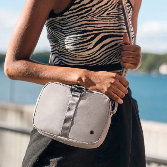 Сумка через плече жіноча антизлодій Pacsafe Citysafe CX square Crossbody, колір рожевий - 20436340 Сумка через плече жіноча антизлодій Pacsafe Citysafe CX square Crossbody, колір рожевий - 20436340