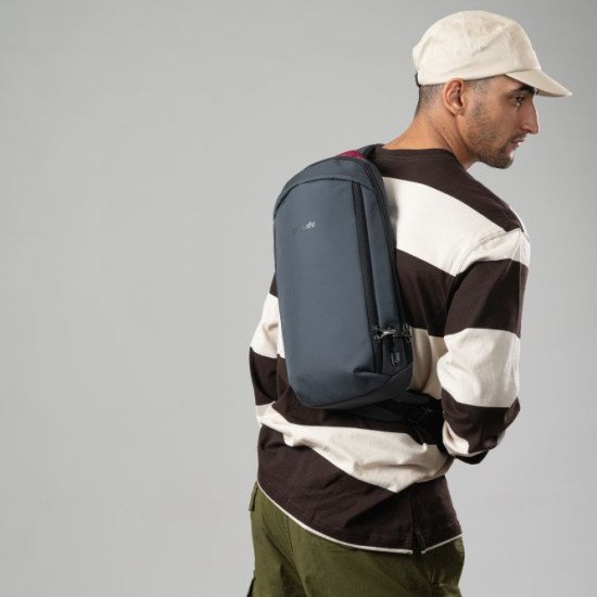 Сумка через плече антизлодій Pacsafe Vibe 325 sling, колір графітовий - 60221144